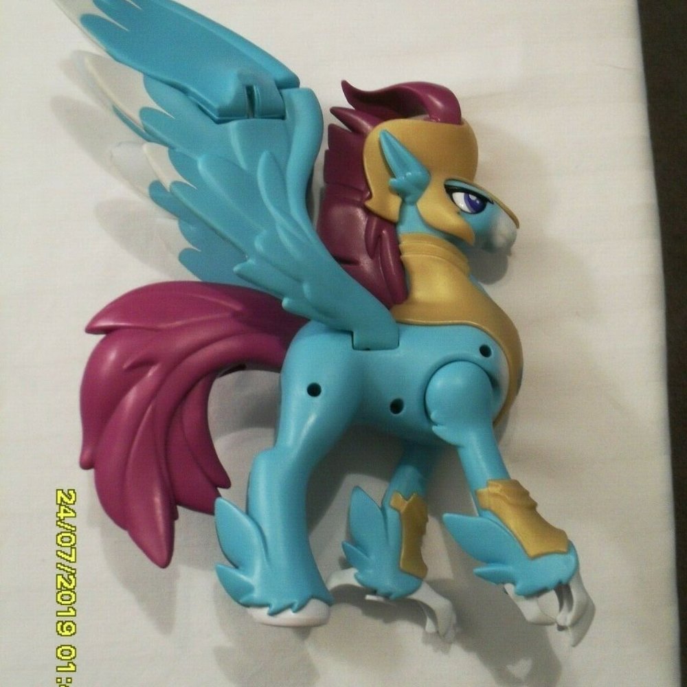 MY LITTLE PONY STRATUS SKYRANGER HIPPOGRIFF GUARD